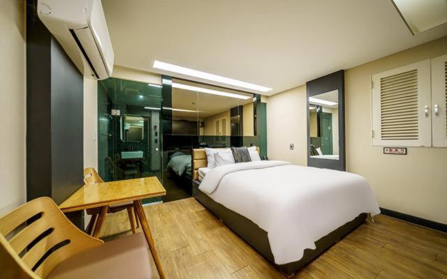 Bulgwang 3s Hotel Seoul