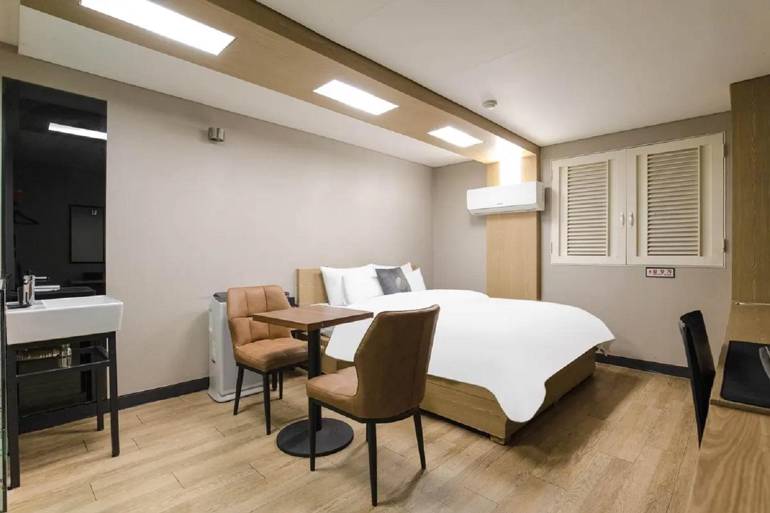 Bulgwang 3s Seoul